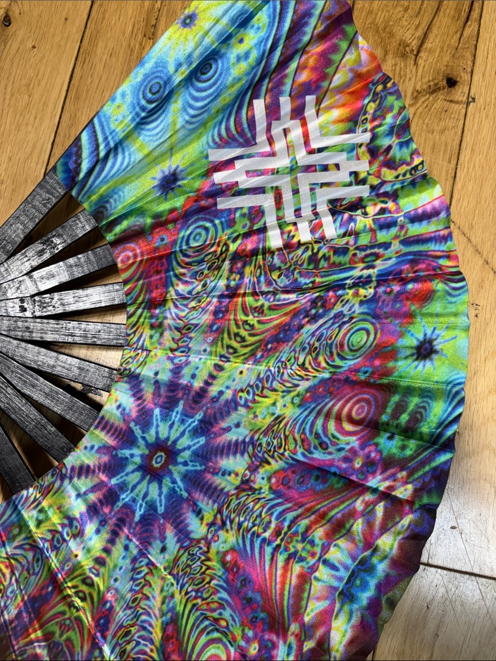 Large Handheld Decorative Fan in Multicolor Psychedelic Print Raves Dubstep - Picture 4 of 4